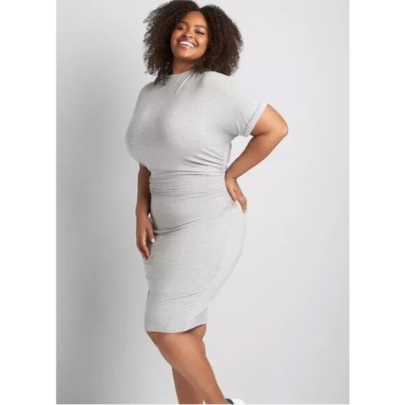 LANE BRYANT NWT Grey Short Sleeve Mock-Neck Ruched-Side Sheath Dress // 26/28 - Picture 1 of 16